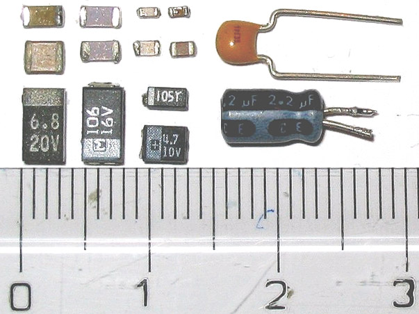 File:Some capacitors.jpg