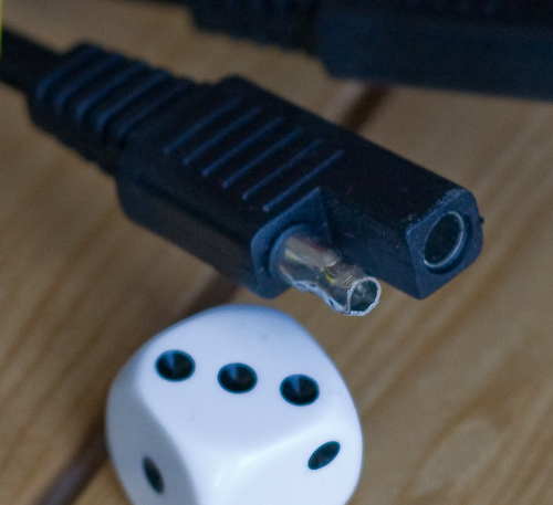 File:S-S connector.jpg