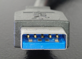 USB3 A plug: the four classical pins, and 5 new ones further in